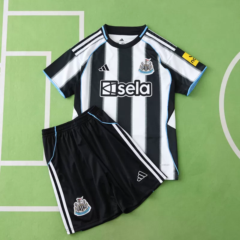 Kupite nogometni dresi Otroški domači komplet Newcastle United FC 25/26