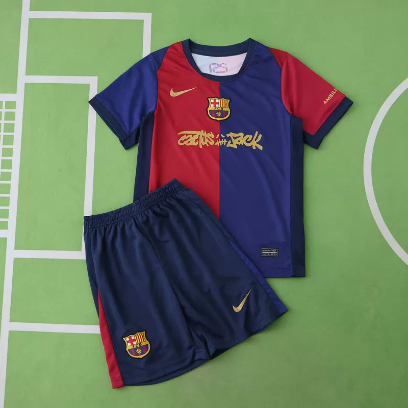 Kupite otroški Barcelona x Travis Scott dres 2024/25 domača majica + hlače