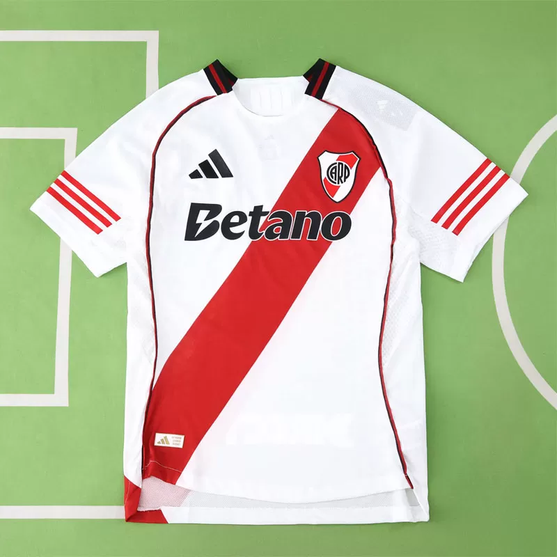 River Plate domači nogometni dresi 2025/26 za moške