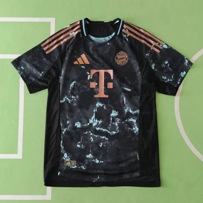 Gostujoči nogometni dres FC Bayern 2024/25