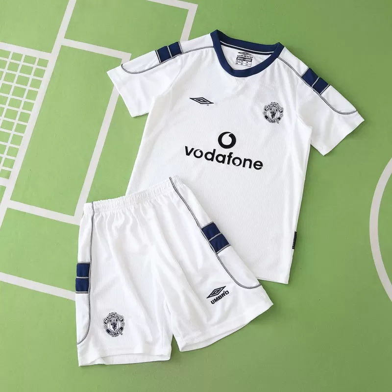 Otroški nogometni dres Manchester United 2000/01 gostujoči komplet