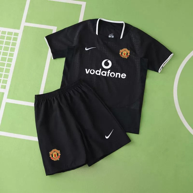 Otroški retro gostujoča nogometni dresi Man Utd 03/04