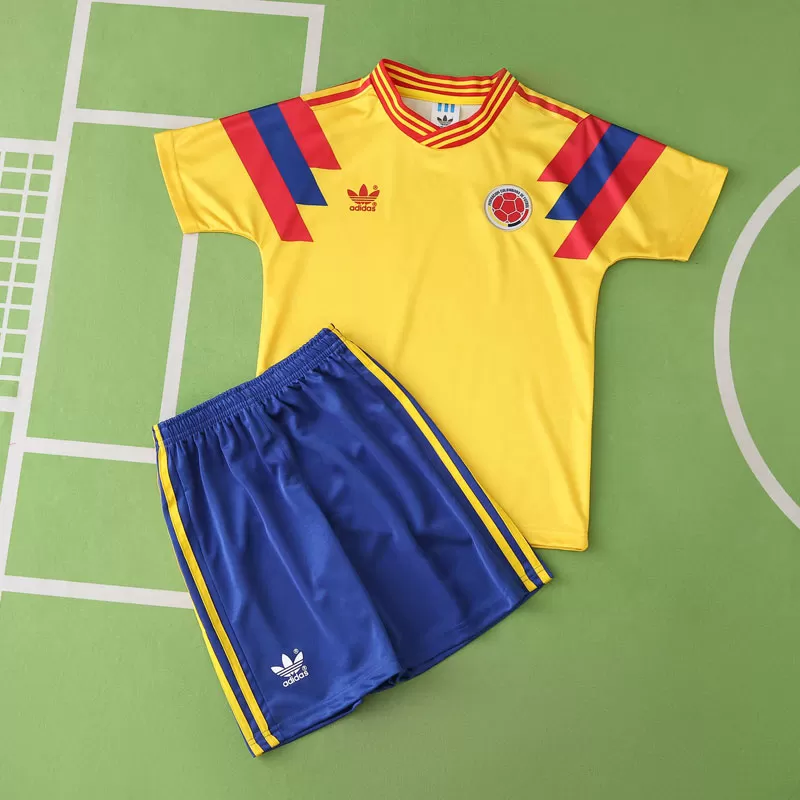 Otroški komplet Kolumbija 1990 – retro nogometni dresi s kratkimi hlačami