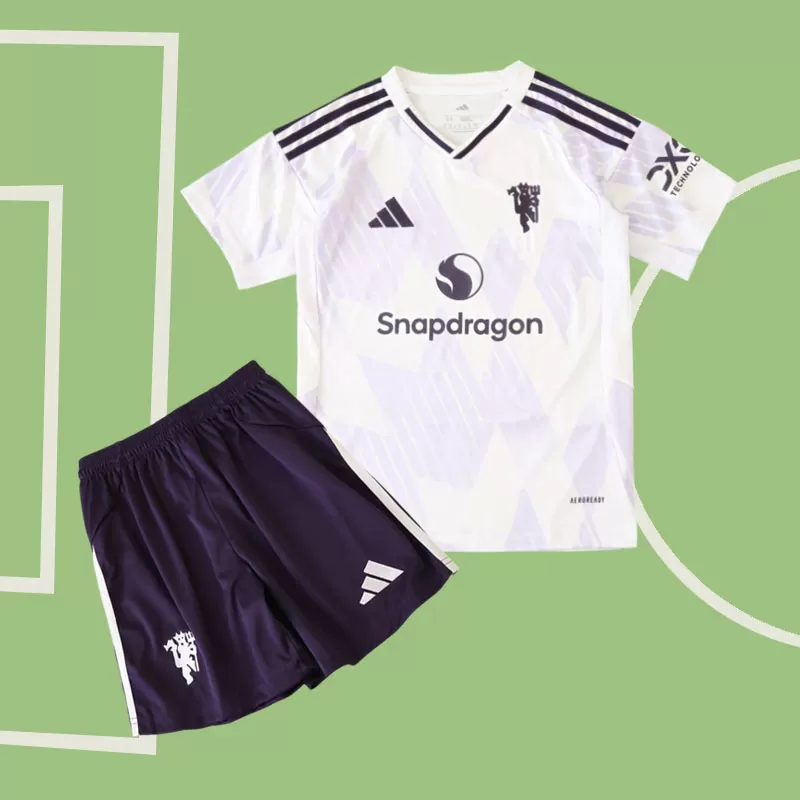 Otroški Manchester United gostujoči nogometni dres 25/26 majica in črne hlače